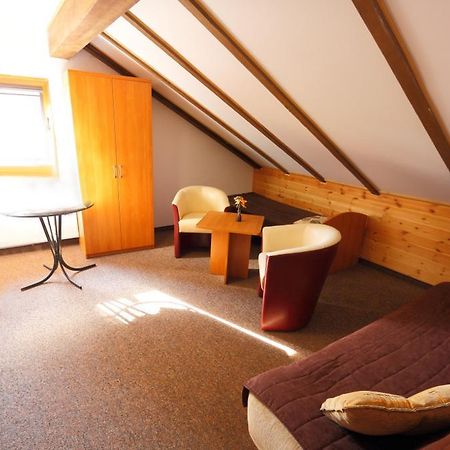 Pensjonat Fala Bed and Breakfast Ustronie Morskie Buitenkant foto